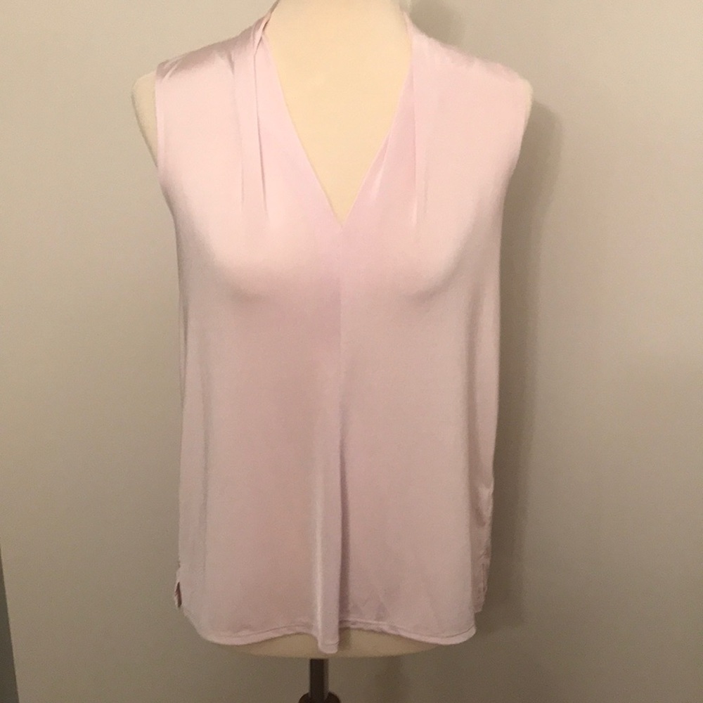 💕5 for $25 Vince Camuto light pink sleeveless top